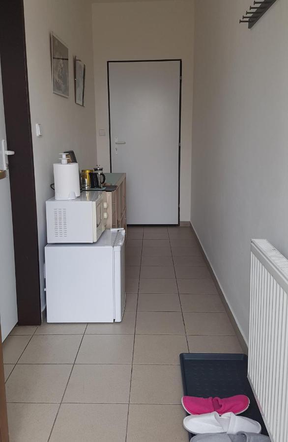 Apartamento Na Samote U Lesa -Rasovna Msecke Zehrovice Exterior foto